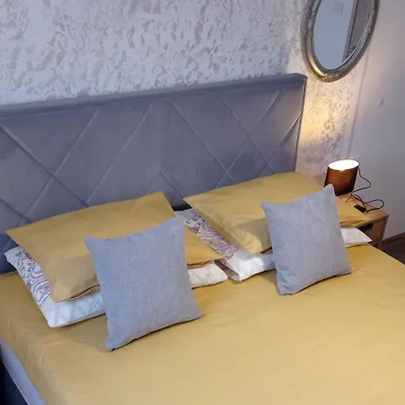 Gregovica Apartment