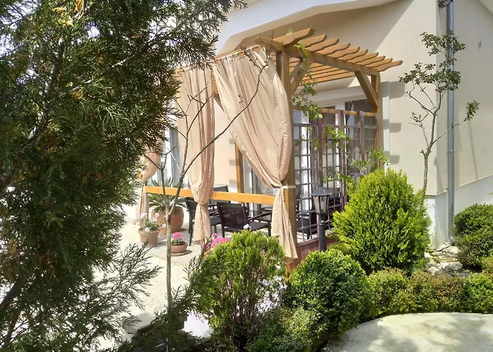 Gregovica Appartement *