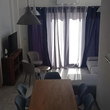 Gregovica Apartamento *